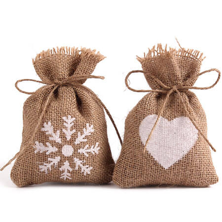 Burlap bags wedding favor candy pouch 1