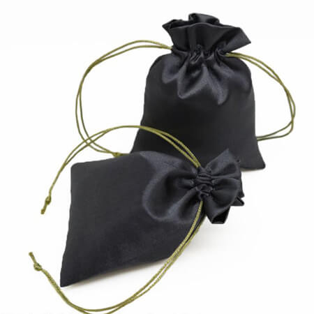 Custom drawstring satin bag black 3